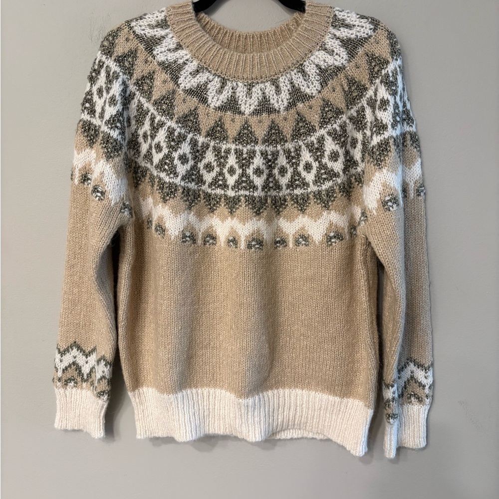 Philosophy Large Beige Crewneck Sweater w White & Olive Pattern (Metallic)
